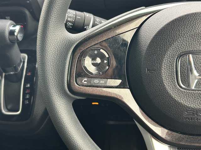 ホンダ Ｎ ＢＯＸ カスタム G L ホンダセンシング 東京都 2020(令2)年 5.6万km パール 純正ナビ/（フルセグ/Bluetooth/DVD/USB）/バックカメラ/ビルトインETC/片側電動スライドドア/シートヒーター/ステアリングスイッチ/追従クルーズコントロール/衝突軽減ブレーキ/純正14インチアルミホイール/ドアバイザー/スペアキー/プッシュスタート＆スマートキー