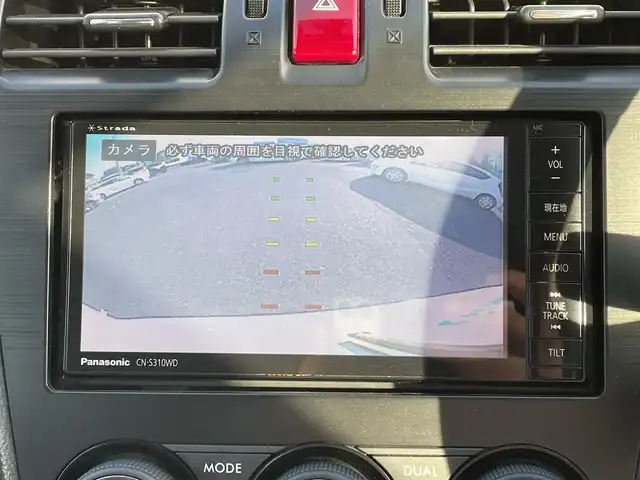 スバル フォレスター 2．0i－L アイサイト 愛知県 2013(平25)年 6.6万km サテンホワイトパール アイサイト付き/・純正パナソニックメモリーナビ/・フルセグテレビ/・CD/DVD再生機能/・Bluetooth接続機能/・ETC/・バックカメラ/・パワーシート（運転席・助手席）/・純正フロアマット/・純正17インチアルミホイール/・パワーバックドア/・アダプティブクルーズコントロール/・純正HIDヘッドライト/・オートライト/・ブラインドスポットモニター/・キーレス連動電動格納ミラー/・スマートキー/・プッシュスタート/・デュアルオートエアコン/・MTモード付きCVT/・パドルシフト/・アイドリングストップ/●水平対向4気筒エンジン/●シンメトリカル4WD