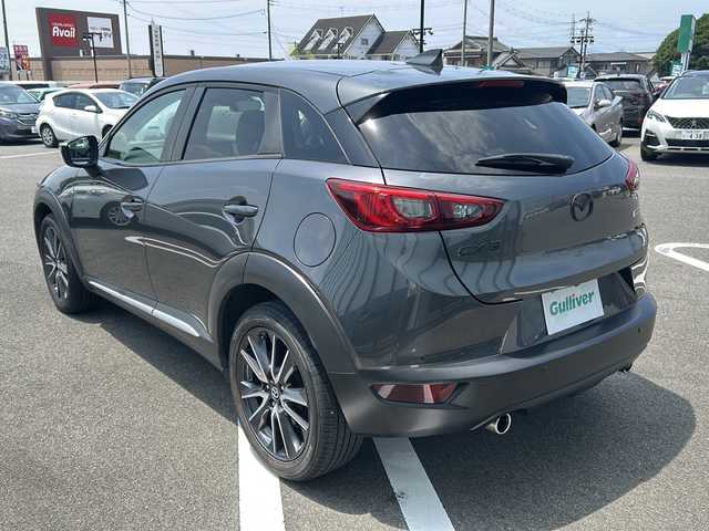 マツダ ＣＸ－３ XD Lパッケージ 岐阜県 2017(平29)年 8.3万km マシーングレープレミアムM 登録時走行距離：82611km/純正SDナビ/フルセグテレビ・CD・USB・Blue tooth/バックカメラ/クルーズコントロール（追従付き）/ターボ車/ETC/前後ドライブレコーダー/ハーフレザーシート/前席シートヒーター/前後コーナーセンサー/ステアリングヒーター/衝突被害軽減システム/LEDヘッドライト/オートライト/純正18インチアルミホイール/プッシュスタート/スマートキー/ウィンカーミラー/保証書/取扱説明書