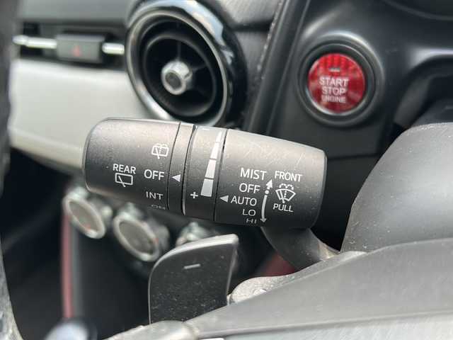 マツダ ＣＸ－３ XD Lパッケージ 岐阜県 2017(平29)年 8.3万km マシーングレープレミアムM 登録時走行距離：82611km/純正SDナビ/フルセグテレビ・CD・USB・Blue tooth/バックカメラ/クルーズコントロール（追従付き）/ターボ車/ETC/前後ドライブレコーダー/ハーフレザーシート/前席シートヒーター/前後コーナーセンサー/ステアリングヒーター/衝突被害軽減システム/LEDヘッドライト/オートライト/純正18インチアルミホイール/プッシュスタート/スマートキー/ウィンカーミラー/保証書/取扱説明書