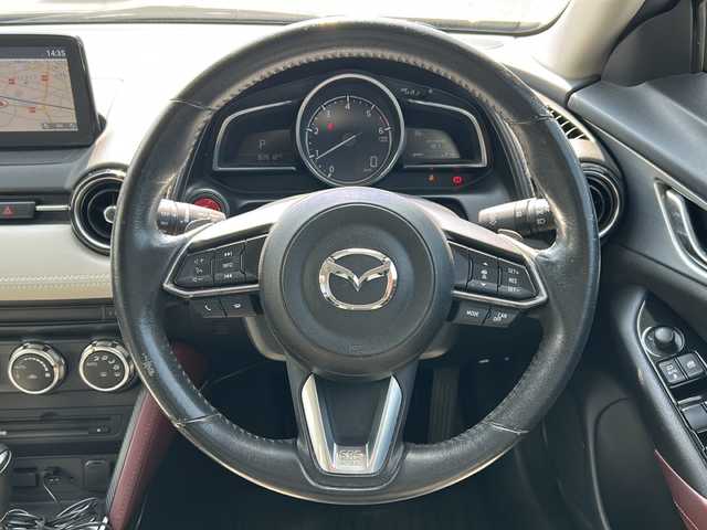 マツダ ＣＸ－３ XD Lパッケージ 岐阜県 2017(平29)年 8.3万km マシーングレープレミアムM 登録時走行距離：82611km/純正SDナビ/フルセグテレビ・CD・USB・Blue tooth/バックカメラ/クルーズコントロール（追従付き）/ターボ車/ETC/前後ドライブレコーダー/ハーフレザーシート/前席シートヒーター/前後コーナーセンサー/ステアリングヒーター/衝突被害軽減システム/LEDヘッドライト/オートライト/純正18インチアルミホイール/プッシュスタート/スマートキー/ウィンカーミラー/保証書/取扱説明書