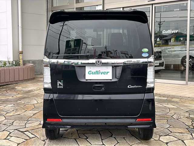 ホンダ Ｎ ＢＯＸ カスタム G Aパッケージ 静岡県 2015(平27)年 13万km プレミアムゴールドパープルパール 【安全装備】/CTBA（シティブレーキアクティブシステム）/車速5km/h~30km/hにてレーザーセンサーが前方の車両を検知。/横滑り防止機能/バックカメラ/【主要装備】/社外ＳＤナビ　/片側パワースライドドア　/プッシュスタート　/スマートキー　/チップアップシート　/純正１４インチアルミホイール　/ＥＴＣ車載器　/スペアキー有り　/横滑り防止機能　