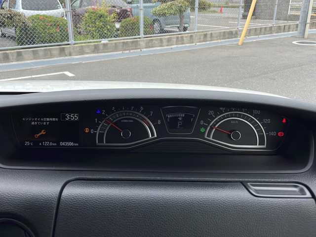 ホンダ Ｎ ＢＯＸ カスタム L ターボ 山口県 2022(令4)年 4.4万km プラチナホワイトパール 社外SDナビ【MDV-L402】/　Bluetooth、CD、DVD、ワンセグテレビ、AUX/バックカメラ/両側パワースライドドア/レーダークルーズコントロール/ETC/ドライブレコーダー【SN-ST5400】/ハーフレザーシート/シートヒーター【D＋N席】/純正15インチアルミホイール/社外フロアマット/USB充電口×２/ステアリングスイッチ/プッシュスタート/スマートキー/ホンダセンシング/パーキングアシスト/レーンキープアシスト/衝突被害軽減システム