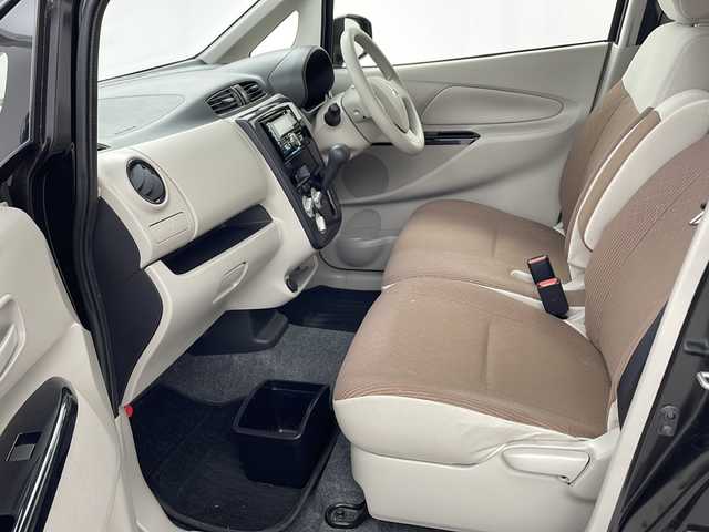 三菱 ｅＫワゴン E 兵庫県 2018(平30)年 3.5万km アメジストブラック ・オーディオ（ＤＰＸ－Ｕ５３０）＆ＵＳＢ＆ＡＵＸ/・シートヒーター/・ドアバイザー/・リモコンキー/・スペアキー/・Ｗエアバック/・横滑り防止装置/・電動格納ミラー/・パワーステアリング/・パワーウィンドウ/・AC/・ABS