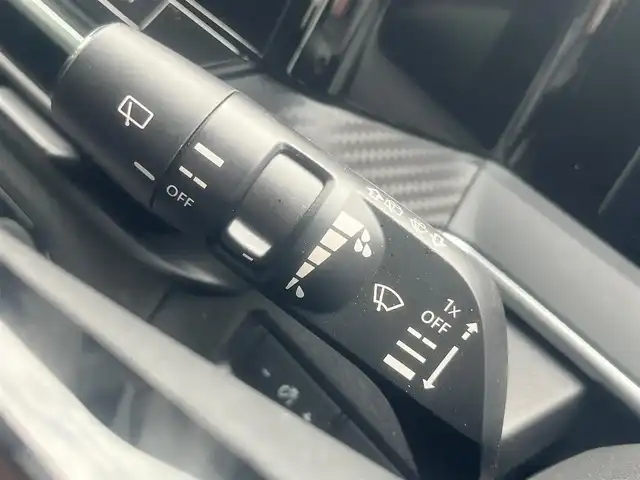 日産 ノート X FOUR 島根県 2023(令5)年 3.5万km ブリリアントシルバー 4WD/純正９型メモリナビ　/フルセグＴＶ　/Ｂｌｕｅｔｏｏｔｈ接続　/全方位カメラ/プロパイロット/ビルトインＥＴＣ2.0　/前後コーナーセンサー/オートブレーキホールド/置くだけ充電/前席シートヒーター /ステアリングヒーター/衝突軽減ブレーキ /レーンアシスト /横滑り防止装置 /スマートキー/プッシュスタート/純正フロアマット