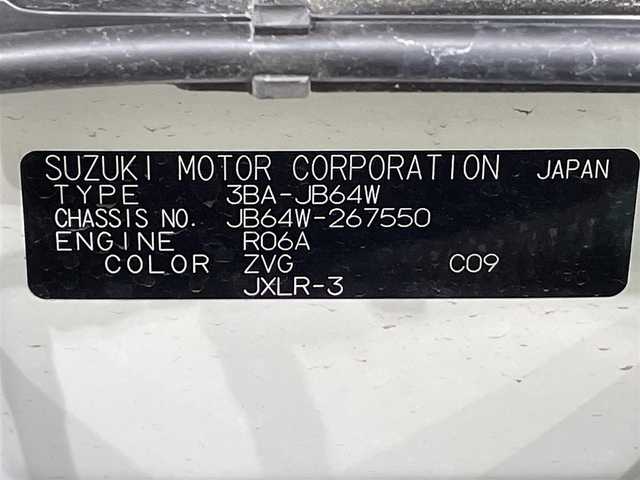 スズキ ジムニー XL 愛知県 2022(令4)年 2万km シフォンアイボリーM ケンウッドＳＤナビ　/（ＣＤ・ＤＶＤ再生/iPod/SD/地デジ/FM/AM/Bluetooth/SMART USEN)/シートヒーター　/ＥＴＣ　/バックカメラ　/ドライブレコーダー　/ダウンヒルアシスト　/プッシュスタート　/スマートキー/アイドリングストップ　/横滑り防止　/オートエアコン　/オートライト　/フォグランプ　