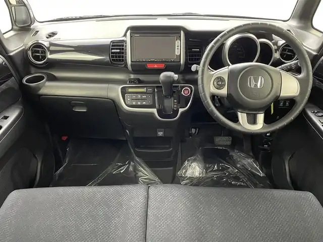 ホンダ Ｎ ＢＯＸ カスタム G SSパッケージ 埼玉県 2015(平27)年 9.1万km プレミアムゴールドパープルパール 純正サマータイヤ４本純正ナビ　バックカメラ　Ｂｌｕｅｔｏｏｔｈ　ＴＶ　ＣＤ／ＤＶＤ　両側パワースライドドア　ビルトインＥＴＣ　純正フロアマット　衝突被害軽減システム　スペアキー　スマートキー　オートライト　禁煙車