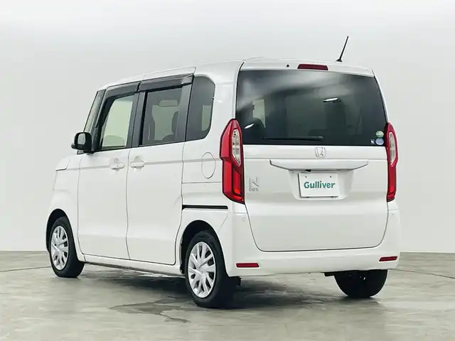 ホンダ Ｎ ＢＯＸ G L ホンダセンシング 福島県 2019(令1)年 3.6万km プラチナホワイトパール ホンダセンシング/・衝突軽減ブレーキ/・レーンキープアシスト/・レーダークルーズコントロール/・先行車発進お知らせ機能/・標識認識機能/純正ナビ/・型番：VXM-194VFi/・フルセグTV/BT/CD/DVD/USB/・バックカメラ/・ETC/・ドライブレコーダー/左側パワースライドドア/ステアリングリモコン/プッシュスタート/・スマートキー/LEDライト/・オートライト/電動格納ウィンカーミラー/純正フロアマット/ドアバイザー