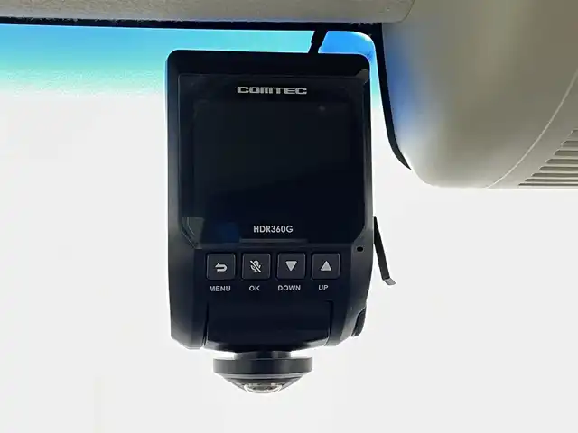 ホンダ Ｎ ＢＯＸ G L ホンダセンシング 福島県 2019(令1)年 3.6万km プラチナホワイトパール ホンダセンシング/・衝突軽減ブレーキ/・レーンキープアシスト/・レーダークルーズコントロール/・先行車発進お知らせ機能/・標識認識機能/純正ナビ/・型番：VXM-194VFi/・フルセグTV/BT/CD/DVD/USB/・バックカメラ/・ETC/・ドライブレコーダー/左側パワースライドドア/ステアリングリモコン/プッシュスタート/・スマートキー/LEDライト/・オートライト/電動格納ウィンカーミラー/純正フロアマット/ドアバイザー