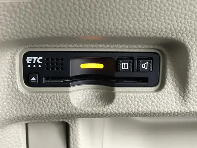 ホンダ Ｎ ＢＯＸ G L ホンダセンシング 福島県 2019(令1)年 3.6万km プラチナホワイトパール ホンダセンシング/・衝突軽減ブレーキ/・レーンキープアシスト/・レーダークルーズコントロール/・先行車発進お知らせ機能/・標識認識機能/純正ナビ/・型番：VXM-194VFi/・フルセグTV/BT/CD/DVD/USB/・バックカメラ/・ETC/・ドライブレコーダー/左側パワースライドドア/ステアリングリモコン/プッシュスタート/・スマートキー/LEDライト/・オートライト/電動格納ウィンカーミラー/純正フロアマット/ドアバイザー