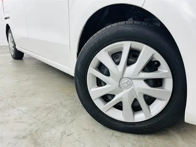 ホンダ Ｎ ＢＯＸ G L ホンダセンシング 福島県 2019(令1)年 3.6万km プラチナホワイトパール ホンダセンシング/・衝突軽減ブレーキ/・レーンキープアシスト/・レーダークルーズコントロール/・先行車発進お知らせ機能/・標識認識機能/純正ナビ/・型番：VXM-194VFi/・フルセグTV/BT/CD/DVD/USB/・バックカメラ/・ETC/・ドライブレコーダー/左側パワースライドドア/ステアリングリモコン/プッシュスタート/・スマートキー/LEDライト/・オートライト/電動格納ウィンカーミラー/純正フロアマット/ドアバイザー