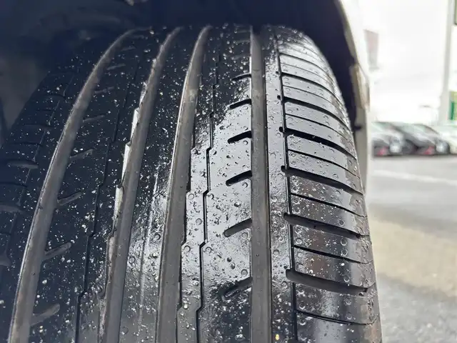 ホンダ シビック ハッチバック 宮城県 2020(令2)年 5.4万km プラチナホワイトパール ホンダセンシング/●衝突軽減ブレーキ〈CMBS〉/●歩行者事故低減ステアリング/●路外逸脱抑制機能/●渋滞追従機能付ACC〈アダプティブ・クルーズ・コントロール〉/●LKAS〈車線維持支援システム〉/●先行車発進お知らせ機能/●オートハイビーム/●標識認識機能/純正ナビ（VXM-204VFi）/・CD/DVD/・Bluetooth/・フルセグTV/バックカメラ/ビルトインETC2.0/ドライブレコーダー/ハーフレザーシート/シートヒーター/革巻きステアリング/ステアリングスイッチ/パドルシフト/電動パーキングブレーキ/ブレーキホールド/LEDヘッドランプ/フォグランプ/オートライト/スマートキー＆プッシュスタート/スペアキー1本/電動格納ミラー/純正18インチAW/純正フロアマット/W/サイド/カーテンエアバッグ