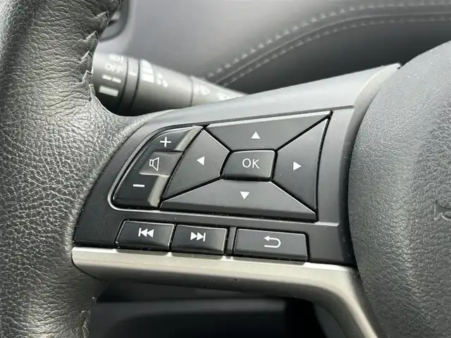 日産 セレナ e－パワー ハイウェイスター V 佐賀県 2020(令2)年 5.5万km ダークメタルグレー 7人乗り/プロパイロット/エマージェンシーブレーキ/インテリジェントクルーズコントロール/車線逸脱警報/車線逸脱防止支援/側方支援/後側方支援/前後ソナー/パーキングアシスト/純正10型SDナビ/・アラウンドビューカメラ/・フルセグTV/BT/CD/DVD/後席モニター/両側パワースライドドア/純正15インチAW/純正前方ドラレコ(DJ4－D)/社外後付け後方ドラレコ/レーダー探知機(CSD-610FHR)/LEDヘッドライト/オートライト/ETC/電動パーキングスイッチ/スペアキー×１/取扱説明書/保証書