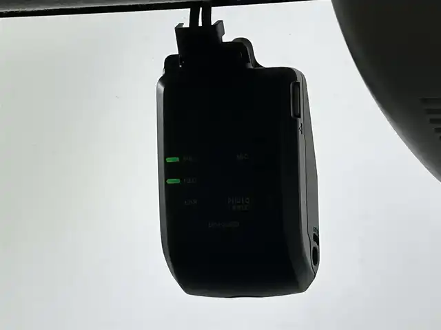 ホンダ Ｎ ＢＯＸ 佐賀県 2025(令7)年 0.3万km プラチナホワイトパール ディーラー純正8インチナビ/＜BT/UCB/FM/AM＞/バックカメラ/フルセグTV/両側パワースライドドア/ETC/純正ドライブレコーダー/電動パーキングブレーキ/シートヒーター/ホンダセンシング/●衝突軽減ブレーキ（CMBS）/●先行車発進お知らせ機能/●歩行者事故低減ステアリング/●路外逸脱抑制機能/●標識認識機能/●渋滞追従機能付アダプティブクルーズコントロール（ACC）/●車線維持支援システム（LKAS）/●誤発進抑制機能/●後方誤発進抑制機能/●近距離衝突軽減ブレーキ/●急アクセル抑制機能/●パーキングセンサーシステム/●オートハイビーム