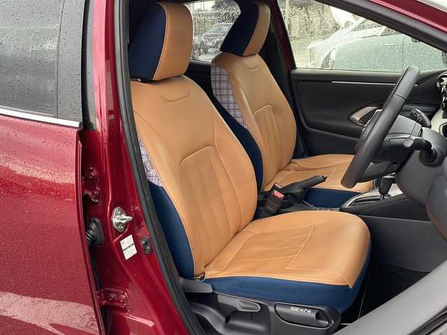 トヨタ ヤリス ハイブリッド Z 山形県 2020(令2)年 5.1万km 赤 禁煙車/Toyota Safety Sense/・プリクラッシュセーフティ/・レーントレーシングアシスト/・レーダークルーズコントロール/・ロードサインアシスト/・発進遅れ告知機能/・プロアクティブドライビングアシスト/・オートマチックハイビーム/モデリスタコンビレザー調シートカバー/パーキングセンサー/純正8インチディスプレイオーディオ（ナビあり）/BT.USB.Miracast/バックカメラ/フルセグ/純正ドライブレコーダー/シートヒーター/LEDヘッドライト/プッシュスタート/スマートキー
