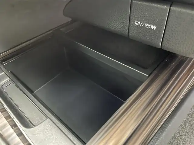 トヨタ カムリ G 富山県 2019(令1)年 2.5万km グラファイトM 純正メモリナビ /フルセグ/Bluetooth/バックカメラ/ETC/パワーシート /トヨタセーフティセンス/オートハイビーム/LEDオートライト/前後コーナーセンサー/ドライブレコーダー/レーダークルーズコントロール/スマートキー/プッシュスタート