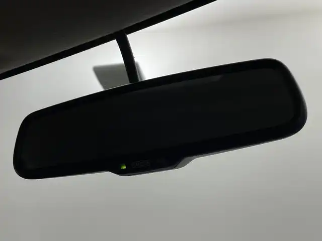 日産 デイズ ハイウェイスター Vセレ +Safty 鹿児島県 2015(平27)年 7.5万km ホワイトパール 純正SDナビ/（AM/FM/CD/DVD/Bluetooth）/フルセグテレビ/アラウンドビューモニター/HIDライト/オートエアコン/純正AW14インチ/スマートキー /電格ミラー/純正ドアバイザー/アイドリングストップ/シートリフター