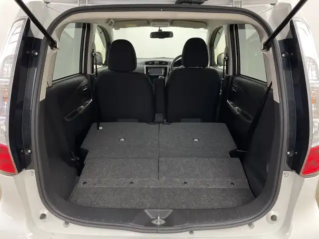 日産 デイズ ハイウェイスター Vセレ +Safty 鹿児島県 2015(平27)年 7.5万km ホワイトパール 純正SDナビ/（AM/FM/CD/DVD/Bluetooth）/フルセグテレビ/アラウンドビューモニター/HIDライト/オートエアコン/純正AW14インチ/スマートキー /電格ミラー/純正ドアバイザー/アイドリングストップ/シートリフター