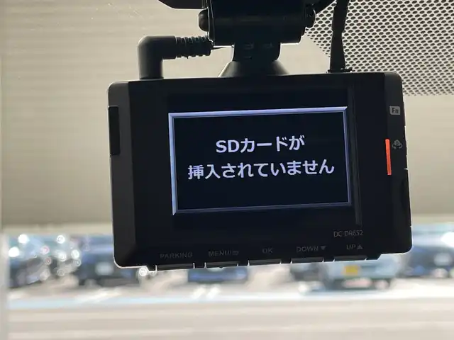 トヨタ ヤリス ハイブリッド G 三重県 2020(令2)年 5.7万km コーラルクリスタルシャイン /禁煙車　//純正９型ディスプレイオーディオ　//パノラミックビューモニター　//フルセグＴＶ　//レーダークルーズコントロール　//ＥＴＣ　//前後ドライブレコーダー　//オートハイビーム　//純正１５インチアルミ//ステアリングリモコン//スマートキー//電動格納ミラー