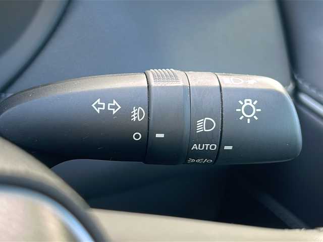 トヨタ ハリアー ハイブリッド Z 三重県 2020(令2)年 4万km ホワイトパールクリスタルシャイン 純正ナビ /バックカメラ /BSM /デジタルインナーミラー /JBL /ビルトインETC2.0 /スペアキー /パワーバックドア /運転席パワーシート/前後コーナーセンサー /レーダークルーズコントロール /レーンキープアシスト/衝突軽減ブレーキ/ハーフレザーシート/LEDヘッドライト/オートハイビーム/オートライト/革巻きステアリング/ステアリングスイッチ/電子パーキング/電動格納ミラー/禁煙車