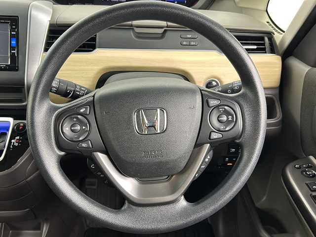 ホンダ フリード ハイブリット G ホンダセンシング 埼玉県 2016(平28)年 4.6万km コバルトブルーパール 純正ナビ　/ビルトインETC/両側電動スライドドア　/ＥＣＯＮ　/レーダークルーズコントロール　/レーンキープアシスト　/横滑り防止措置　/盗難防止措置　/純正フロアマット　/木目調パネル　/プッシュスタート　/ドアバイザー/ウインカーミラー/LEDヘッドライト