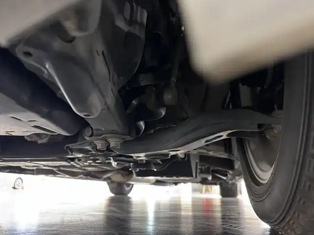 トヨタ アルファード S タイプゴールド 三重県 2020(令2)年 4.5万km ホワイトパールクリスタルシャイン ガソリン/FF/MTモード付インパネCVT/純正 9インチディスプレイオーディオ（ナビ搭載）/（AM/FM/CD・DVD*/USB/iPod/Bluetooth/TV*/Miracast/AppleCarPlay/AndroidAuto）*…OP/12.1インチ 後席モニター V12T-R68C/バックガイドモニター/両側パワースライドドア/ダウンサス/ドライブレコーダー 前後/ETC2.0/Toyota Safety Sense/●プリクラッシュセーフティ/●レーントレーシングアシスト/●レーダークルコン/●ロードサインアシスト/●アダプティブハイビームシステム/・ブラインドスポットモニター＋リヤクロストラフィックアラート*/・先行車発進告知機能/・クリアランスソナー/・パーキングサポートブレーキ（前後静止物・後方接近車両）/・など/装備/・デジタルインナーミラー*/3眼LEDヘッドランプ/・ハーフレザーシート/・左右＆後席独立オートエアコン/・パワーバックドア/・オットマンシート（2nd）/・AC100Vコンセント（100W）/・ステアリングスイッチ/・電子パーキングブレーキ＆ブレーキホールド/・オートライト/・純正18inAW/・保/取/ナビ取/・スマートキーx2/など