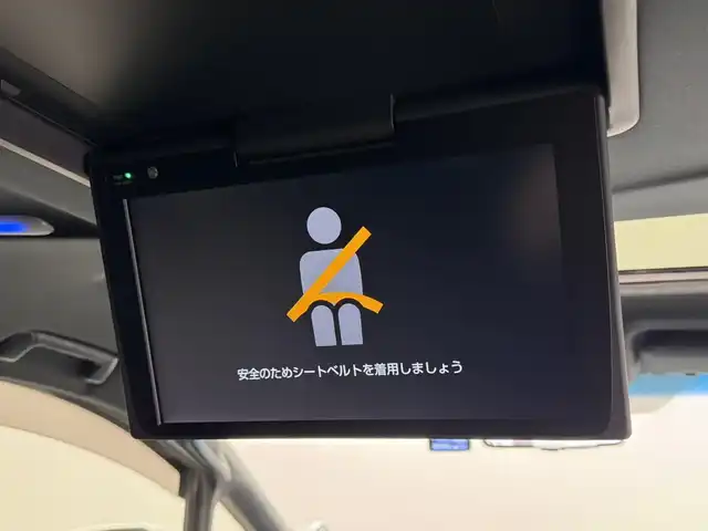 トヨタ アルファード S タイプゴールド 三重県 2020(令2)年 4.5万km ホワイトパールクリスタルシャイン ガソリン/FF/MTモード付インパネCVT/純正 9インチディスプレイオーディオ（ナビ搭載）/（AM/FM/CD・DVD*/USB/iPod/Bluetooth/TV*/Miracast/AppleCarPlay/AndroidAuto）*…OP/12.1インチ 後席モニター V12T-R68C/バックガイドモニター/両側パワースライドドア/ダウンサス/ドライブレコーダー 前後/ETC2.0/Toyota Safety Sense/●プリクラッシュセーフティ/●レーントレーシングアシスト/●レーダークルコン/●ロードサインアシスト/●アダプティブハイビームシステム/・ブラインドスポットモニター＋リヤクロストラフィックアラート*/・先行車発進告知機能/・クリアランスソナー/・パーキングサポートブレーキ（前後静止物・後方接近車両）/・など/装備/・デジタルインナーミラー*/3眼LEDヘッドランプ/・ハーフレザーシート/・左右＆後席独立オートエアコン/・パワーバックドア/・オットマンシート（2nd）/・AC100Vコンセント（100W）/・ステアリングスイッチ/・電子パーキングブレーキ＆ブレーキホールド/・オートライト/・純正18inAW/・保/取/ナビ取/・スマートキーx2/など