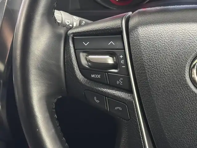 トヨタ アルファード S タイプゴールド 三重県 2020(令2)年 4.5万km ホワイトパールクリスタルシャイン ガソリン/FF/MTモード付インパネCVT/純正 9インチディスプレイオーディオ（ナビ搭載）/（AM/FM/CD・DVD*/USB/iPod/Bluetooth/TV*/Miracast/AppleCarPlay/AndroidAuto）*…OP/12.1インチ 後席モニター V12T-R68C/バックガイドモニター/両側パワースライドドア/ダウンサス/ドライブレコーダー 前後/ETC2.0/Toyota Safety Sense/●プリクラッシュセーフティ/●レーントレーシングアシスト/●レーダークルコン/●ロードサインアシスト/●アダプティブハイビームシステム/・ブラインドスポットモニター＋リヤクロストラフィックアラート*/・先行車発進告知機能/・クリアランスソナー/・パーキングサポートブレーキ（前後静止物・後方接近車両）/・など/装備/・デジタルインナーミラー*/3眼LEDヘッドランプ/・ハーフレザーシート/・左右＆後席独立オートエアコン/・パワーバックドア/・オットマンシート（2nd）/・AC100Vコンセント（100W）/・ステアリングスイッチ/・電子パーキングブレーキ＆ブレーキホールド/・オートライト/・純正18inAW/・保/取/ナビ取/・スマートキーx2/など