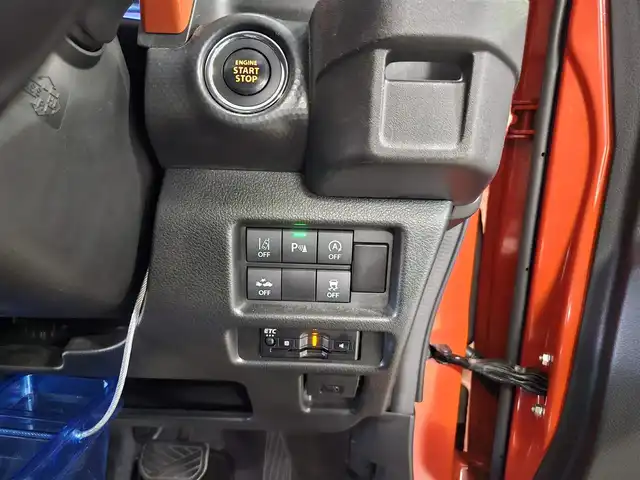 スズキ ハスラー HYBRID X 福岡県 2021(令3)年 9.4万km バーミリオンオレンジ/ガンメタリック2トーン 純正MOP9型ナビ/フルセグTV/全方位モニター/ビルトインETC/ドライブレコーダー/セーフティサポート/・衝突被害軽減ブレーキ/・車線逸脱警報/・前後誤発進抑制/・先行車発進お知らせ機能/・ハイビームアシスト/LEDヘッドランプ/革巻きステアリング/ステアリングカバー付/前席シートヒーター/純正15インチアルミホイール/スマートキー/プッシュエンジンスタート/禁煙車