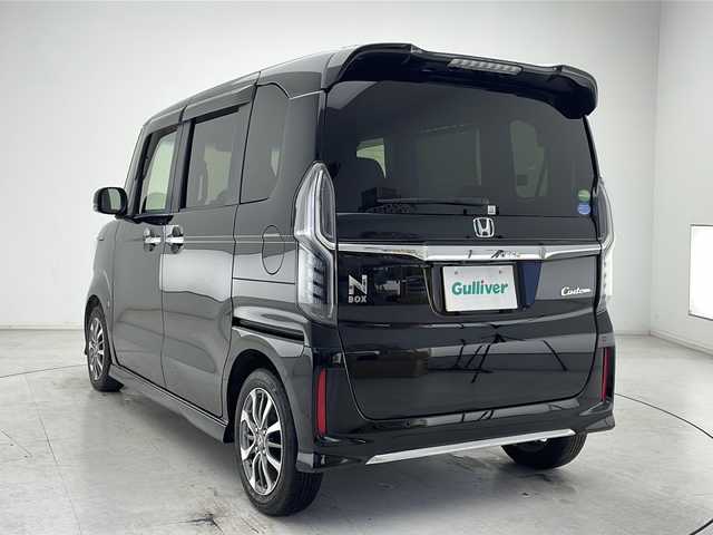 ホンダ Ｎ ＢＯＸ カスタム L 千葉県 2021(令3)年 2.5万km クリスタルブラックパール 純正８インチナビ/　CD/DVD/Bluetooth/フルセグTV/Apple car play/ホンダセンシング/レーダークルーズコントロール/レーンキープアシスト/衝突軽減ブレーキ/クリアランスソナー/先行車発進警報/標識認識機能/オートハイビーム/両側パワスラ/前席シートヒーター/ETC/ロールサンシェード/シートバックテーブル/チップアップシート/LEDライト/フォグランプ/フロアマット/ドアバイザー
