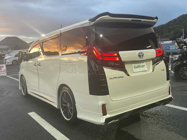 トヨタ アルファード S Aパッケージ タイプブラック 京都府 2017(平29)年 3.9万km ラグジュアリーホワイトパールクリスタルシャインガラスフレーク サンルーフ　モデリスタエアロ　純正メーカーナビ　パノラミックビューモニター　プリクラッシュセーフティ　レーダークルーズ　社外２０インチアルミ　モデリスタマフラー　電動リアゲート　ＬＥＤヘッドライト　社外前後ドラレコ　TRDボンネットスポイラー　ピラーガーニッシュ　シルクブレイズコーナーダクト　リアウイング　ビルトインETC　寒冷地仕様