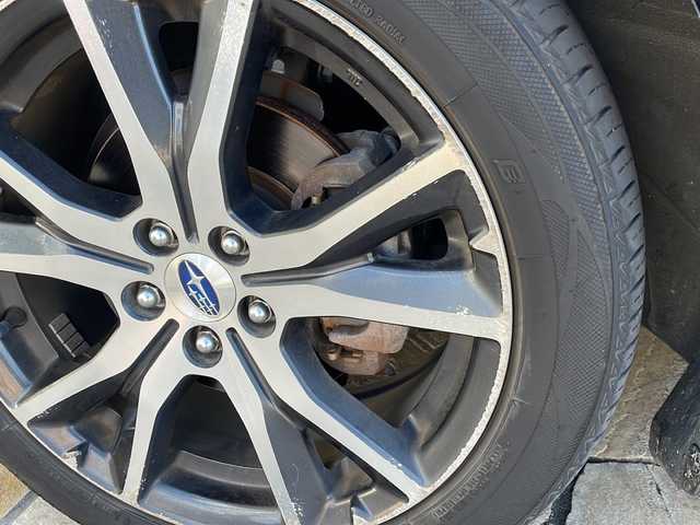 スバル インプレッサ スポーツ 2．0i－Lアイサイト 静岡県 2017(平29)年 8.2万km クォーツブルーP 社外メモリナビ/・CD/・DVD/・フルセグＴＶ/・Bluetooth/・USB/・AM/・FM/主要装備/・ルーフキャリア/・衝突軽減/・レーンキープ/・追従クルコン/・バックカメラ/・ETC/・ドラレコ前/・パドルシフト/・ステリモ/・オートライト/・フォグランプ　/・ダウンヒルアシスト/・社外フロアマット/・純正アルミホイール