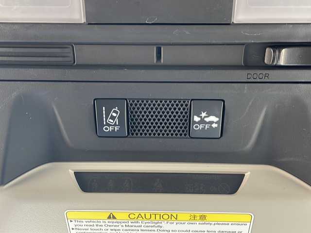 スバル インプレッサ スポーツ 2．0i－Lアイサイト 静岡県 2017(平29)年 8.2万km クォーツブルーP 社外メモリナビ/・CD/・DVD/・フルセグＴＶ/・Bluetooth/・USB/・AM/・FM/主要装備/・ルーフキャリア/・衝突軽減/・レーンキープ/・追従クルコン/・バックカメラ/・ETC/・ドラレコ前/・パドルシフト/・ステリモ/・オートライト/・フォグランプ　/・ダウンヒルアシスト/・社外フロアマット/・純正アルミホイール