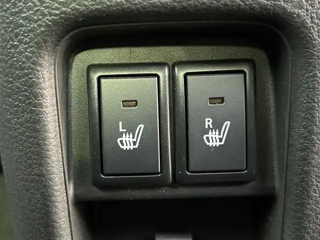 スズキ ハスラー Jスタイル 大阪府 2021(令3)年 3.3万km オフブルーメタリック/ガンメタリック2トーンルーフ スズキセーフティーサポート　/メモリナビ　ストラーダ/　フルセグＴＶ／ＣＤ／ＤＶＤ／/　Ｂｌｕｅｔｏｏｔｈ／ｍｓｖ /バックカメラ　/シートヒーター　/ETC　/前後ドライブレコーダー　/純正フロアマット　/コーナーセンサー　