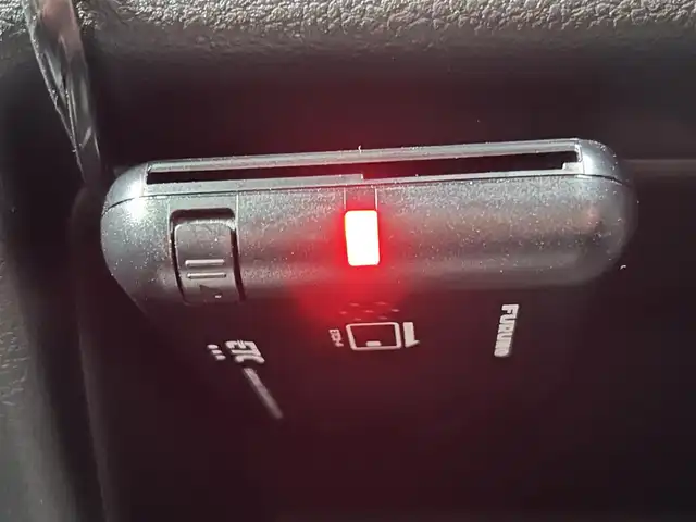 スズキ ハスラー Jスタイル 大阪府 2021(令3)年 3.3万km オフブルーメタリック/ガンメタリック2トーンルーフ スズキセーフティーサポート　/メモリナビ　ストラーダ/　フルセグＴＶ／ＣＤ／ＤＶＤ／/　Ｂｌｕｅｔｏｏｔｈ／ｍｓｖ /バックカメラ　/シートヒーター　/ETC　/前後ドライブレコーダー　/純正フロアマット　/コーナーセンサー　