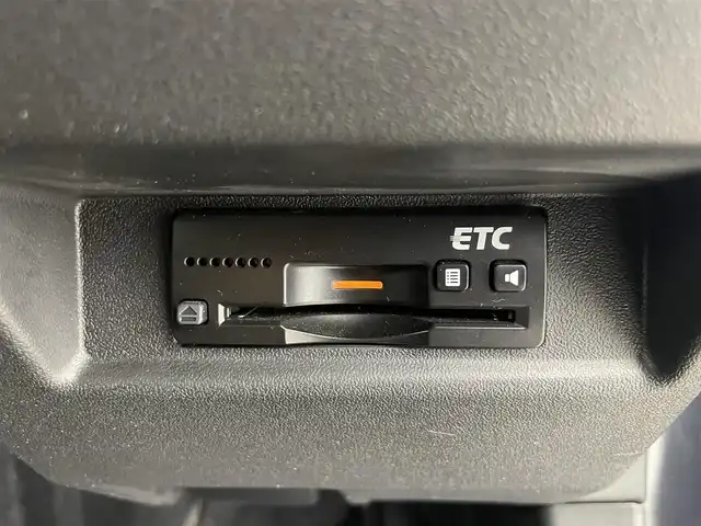 スズキ ジムニー シエラ JC 富山県 2019(平31)年 3.1万km ブルーイッシュブラックパール3 純正ナビ（CD　DVD　BT　MSV(SD））/フルセグTV（走行中可）/バックカメラ/ETC/前席シートヒーター/ヘッドライトウォッシャー/衝突軽減ブレーキ/レーンキープ/オートライト/LEDヘッドライト/フォグ/クルーズコントロール/スマートキー/プッシュスタート/純正15インチAW/純正マット・バイザー