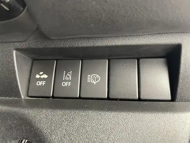 スズキ ジムニー シエラ JC 富山県 2019(平31)年 3.1万km ブルーイッシュブラックパール3 純正ナビ（CD　DVD　BT　MSV(SD））/フルセグTV（走行中可）/バックカメラ/ETC/前席シートヒーター/ヘッドライトウォッシャー/衝突軽減ブレーキ/レーンキープ/オートライト/LEDヘッドライト/フォグ/クルーズコントロール/スマートキー/プッシュスタート/純正15インチAW/純正マット・バイザー