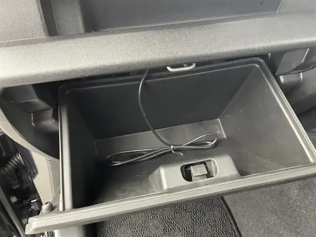 スズキ ジムニー シエラ JC 富山県 2019(平31)年 3.1万km ブルーイッシュブラックパール3 純正ナビ（CD　DVD　BT　MSV(SD））/フルセグTV（走行中可）/バックカメラ/ETC/前席シートヒーター/ヘッドライトウォッシャー/衝突軽減ブレーキ/レーンキープ/オートライト/LEDヘッドライト/フォグ/クルーズコントロール/スマートキー/プッシュスタート/純正15インチAW/純正マット・バイザー