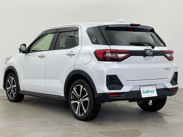 スバル レックス Z 富山県 2023(令5)年 2.8万km シャイニングホワイトパール 純正９型アルパインナビ（ＣＤ　ＤＶＤ　ｂｌｕｅｔｏｏｔｈ）　/フルセグTV/ＨＤＭＩ　/全周囲カメラ　/前後コーナーセンサー/ビルトインＥＴＣ　/社外前後ドラレコ（ZDR037）　/純正１７インチＡＷ　/前席シートヒーター　/ＡＣＣ　/衝突軽減ブレーキ　/車線逸脱警報＋ステアリングアシスト/ブラインドスポット/RCTA（リヤクロストラフィックアラート）/先行車発進お知らせ/スマートキー/プッシュスタート/オートホールド/オートライト/LEDヘッドライト/フォグ/横滑防止装置/純正マット・バイザー/取説