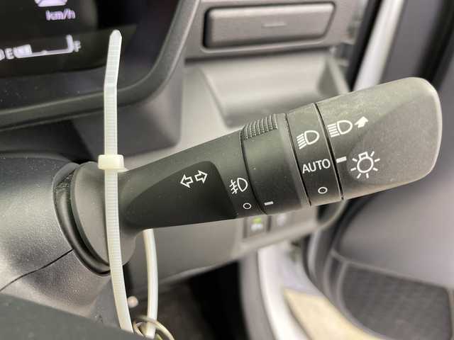 スバル レックス Z 富山県 2023(令5)年 2.8万km シャイニングホワイトパール 純正９型アルパインナビ（ＣＤ　ＤＶＤ　ｂｌｕｅｔｏｏｔｈ）　/フルセグTV/ＨＤＭＩ　/全周囲カメラ　/前後コーナーセンサー/ビルトインＥＴＣ　/社外前後ドラレコ（ZDR037）　/純正１７インチＡＷ　/前席シートヒーター　/ＡＣＣ　/衝突軽減ブレーキ　/車線逸脱警報＋ステアリングアシスト/ブラインドスポット/RCTA（リヤクロストラフィックアラート）/先行車発進お知らせ/スマートキー/プッシュスタート/オートホールド/オートライト/LEDヘッドライト/フォグ/横滑防止装置/純正マット・バイザー/取説