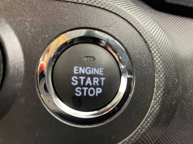 スバル レックス Z 富山県 2023(令5)年 2.8万km シャイニングホワイトパール 純正９型アルパインナビ（ＣＤ　ＤＶＤ　ｂｌｕｅｔｏｏｔｈ）　/フルセグTV/ＨＤＭＩ　/全周囲カメラ　/前後コーナーセンサー/ビルトインＥＴＣ　/社外前後ドラレコ（ZDR037）　/純正１７インチＡＷ　/前席シートヒーター　/ＡＣＣ　/衝突軽減ブレーキ　/車線逸脱警報＋ステアリングアシスト/ブラインドスポット/RCTA（リヤクロストラフィックアラート）/先行車発進お知らせ/スマートキー/プッシュスタート/オートホールド/オートライト/LEDヘッドライト/フォグ/横滑防止装置/純正マット・バイザー/取説