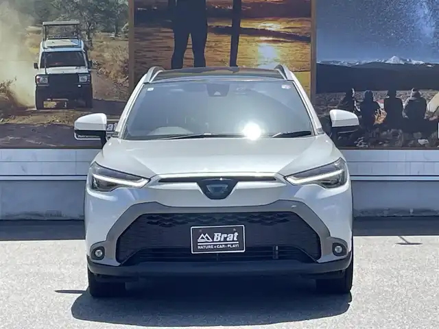 トヨタ カローラ クロス ハイブリッド Z 愛知県 2023(令5)年 2.2万km プラチナホワイトパールマイカ ワンオーナー/ガラスルーフ/トヨタセーフティセンス/純正ディスプレイオーディオ/全方位カメラ/フルセグＴＶ/Ｂｌｕｅｔｏｏｔｈ/レーダークルーズ/ブラインドスポットモニター/パワーバックドア/ハーフレザーシート/前席シートヒーター/純正１８インチアルミホイール/前後ドライブレコーダー/レーンキープアシスト/ルーフレール/LEDヘッドライト/ETC