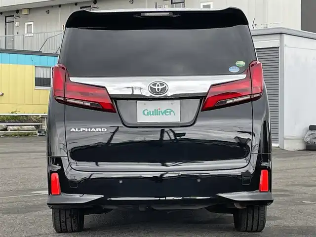 トヨタ アルファード S Cパッケージ 道央・札幌 2019(平31)年 8万km ブラック ４WD/社外メモリーナビ/CD/DVD/BT/フルセグ/社外フリップダウンモニター/トヨタセーフティセンス/プリクラッシュセーフティ/横滑り防止装置/レーダークルーズコントロール/レーンキープアシスト/クリアランスソナー/ブラインドスポットモニター/パーキングサポートブレーキ/ロードサインアシスト/バックカメラ/ビルトインETC/アイドリングストップ/ECOMODE/デジタルインナーミラー/両側パワースライドドア/パワーバックドア/前席/２列目パワーシート/前席シートヒーター/前席エアシート/D席メモリーシート/N席/２列目オットマン/レザーシート/革巻きウッドコンビステアリング/ステアリングリモコン/AC100V/電動パーキング/ブレーキホールド/MTモード付AT/nanoe/プッシュスタート/スマートキー/LEDヘッドライト/オートライト/オートハイビーム/フォグランプ/電動格納ミラー/ウィンカーミラー/純正フロアマット/ドアバイザー/スペアキー