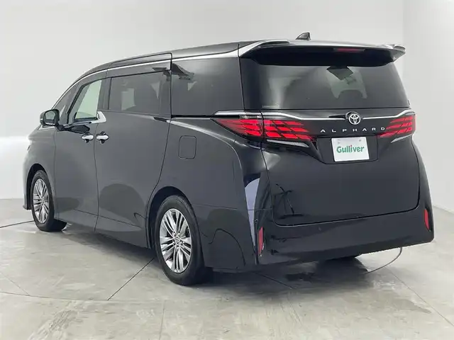 トヨタ アルファード Z 愛知県 2024(令6)年 2.1万km ブラック ワンオーナー/左右独立サンルーフ/トヨタチームメイト/純正メーカーナビ(AM/FM/BT/フルセグ)/トヨタセーフティセンス/　・レーントレーシングアシスト/　・レーンディパーチャーアラート/　・レーダークルーズコントロール/　・プリクラッシュセーフティー/　・アドバンスドドライブ/　・アドバンスドパーク/　・レーンチェンジアシスト　/　・プロアクティブドライビングアシスト/　・ロードサインアシスト/　・フロントクロストラフィックアラート/　・リアクロストラフィックアラート/　・ブラインドスポットモニター/　・パーキングサポートブレーキ/　・リアカメラディクション/　・安心降車アシスト/　・クリアランスソナー/レザーシート/デジタルインナーミラー/シートヒーター/シートベンチレーション/ハンドルヒーター/ETC2.0/パワーバックドア/純正18インチアルミ/置くだけ充電/USB充電ポート/HDMI端子/純正フリップダウンモニター
