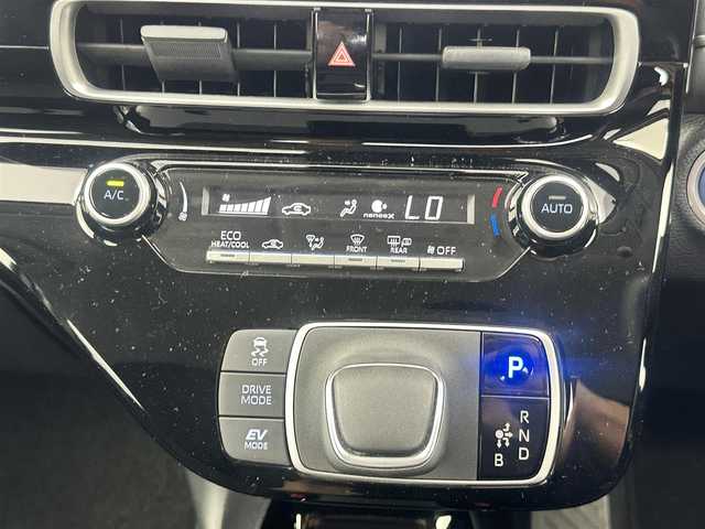 トヨタ アクア G 大阪府 2024(令6)年 1.1万km ブラックマイカ トヨタセーフティセンス/　・プリクラッシュセーフティ/　・レーンディパーチャーアラート/　・レーダークルーズコントロール/　・オートマチックハイビーム/純正メモリナビ/　　BT/Miracast/バックカメラ/LEDオートライト/純正15インチホイール/スマートキー/ビルトインETC