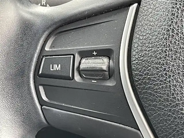 ＢＭＷ １１６ｉ Mスポーツ 愛知県 2012(平24)年 9.5万km 白 純正ナビ/ＢＴ/ＣＤ/純正フロアマット/ユピテルＦドラレコ/クルーズコントロール/１９インチオプションＡＷ　２２５／３５ＺＲ／１９/スマートキー