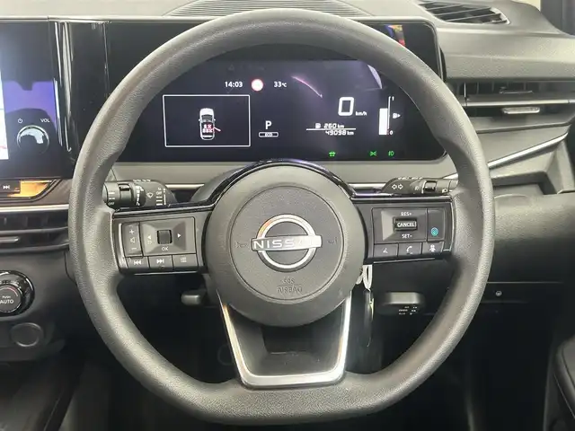 日産 ノート X 愛知県 2021(令3)年 5万km ガーネットレッド 純正ナビ（フルセグ、CD、DVD、Bluetooth、HDMI）/全方位カメラ/デジタルインナーミラー/衝突軽減ブレーキ/レーンキープアシスト/LEDヘッドライト/オートハイビーム/ETC/ドラレコ/コーナーセンサー/純正アルミホイール/純正フロアマット/ACC/スマートキー/USB/横滑り防止装置