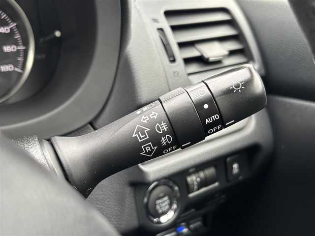 スバル インプレッサ ＸＶ 2．0i－L 宮城県 2014(平26)年 8.7万km アイスシルバーメタリック 登録時走行距離86272km/純正ナビ【フルセグTV・CD/DVD・AM・FM】/クルーズコントロール/純正17インチAW/ドアバイザー