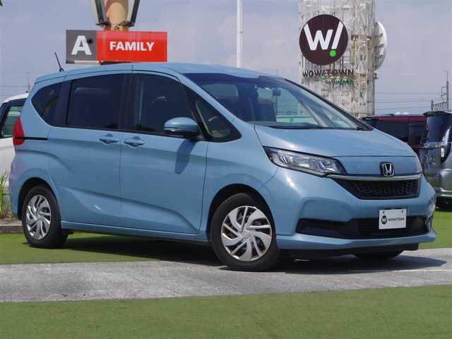 ホンダ フリード G ホンダセンシング 千葉県 2022(令4)年 4.5万km シーグラスブルーパール ホンダセンシング/・衝突軽減ブレーキ（CMBS）/・車線維持支援システム（LKAS）/・アダプティブクルーズコントロール（ACC）/・後方誤発進抑制機能/・誤発進抑制機能/両側パワースライドドア/純正SDナビ/【CD再生機能】/バックカメラ/ドライブレコーダー/ETC/ウインカーミラー/リアコーナーセンサー/スマートキー