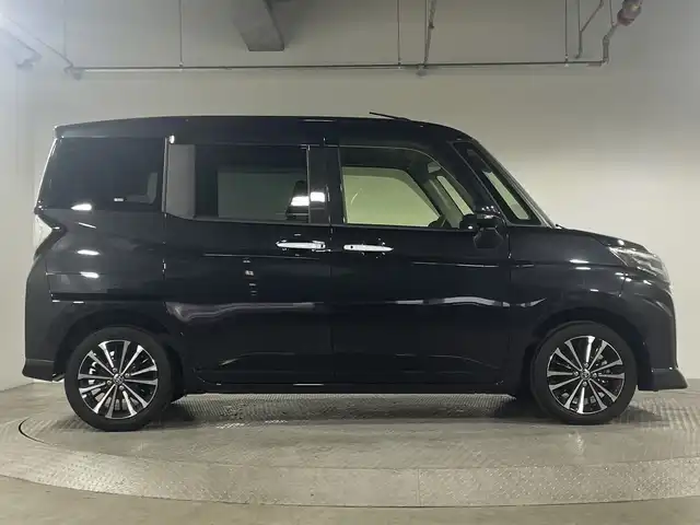 トヨタ ルーミー カスタムG－T 神奈川県 2021(令3)年 1.6万km ブラックマイカメタリック 純正9インチメモリーナビ【NSZT-Y68T】/(CD/DVD/Bluetooth/フルセグ)/全方位カメラ/両側パワースライドドア/ビルトインETC/レーダークルコン/LEDヘッドライト/フォグランプ/衝突軽減ブレーキ/横滑り防止/アイドリングストップ/ドアバイザー/フロアマット/スマートキー/スペアキー×１本/取扱説明書